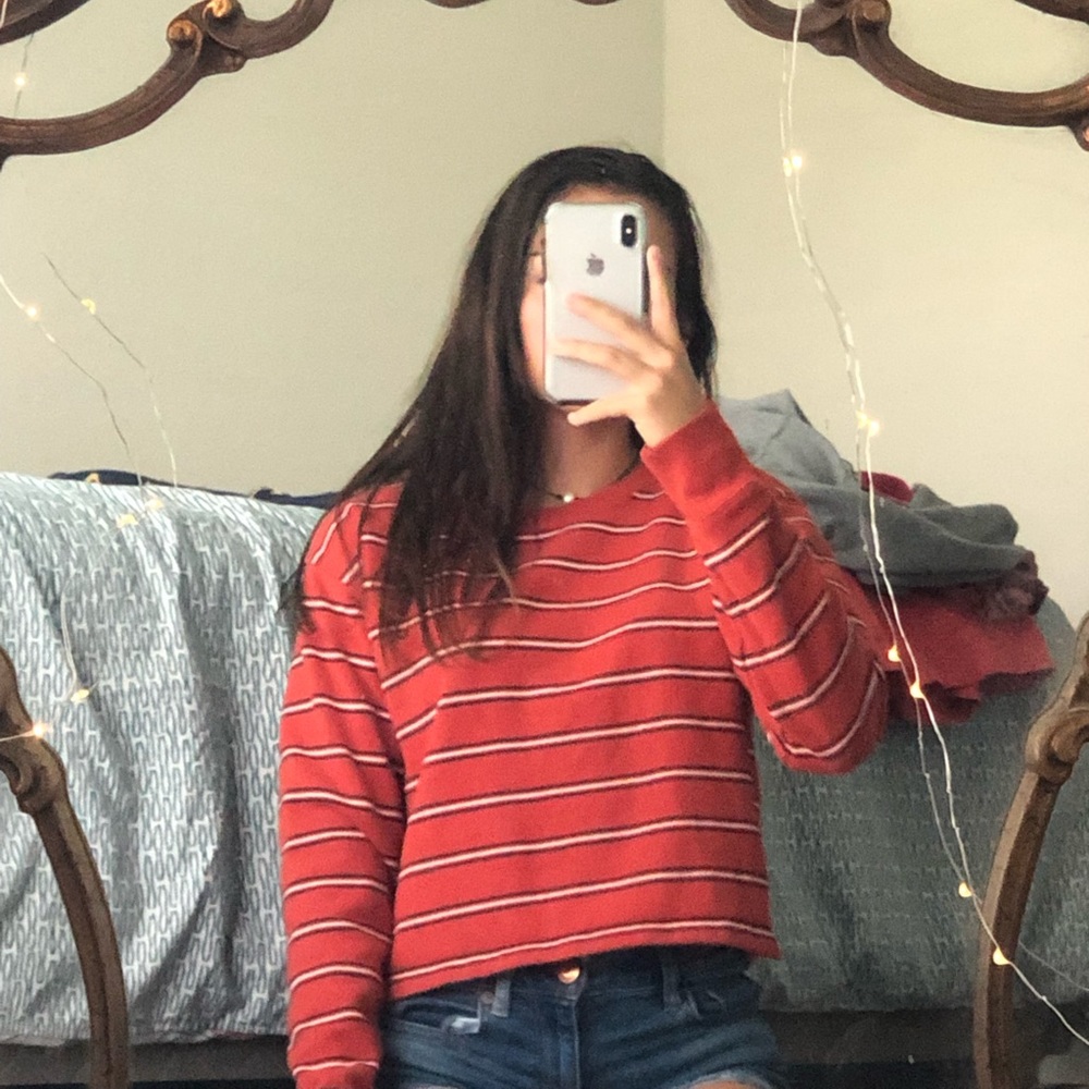 Cropped long sleeve